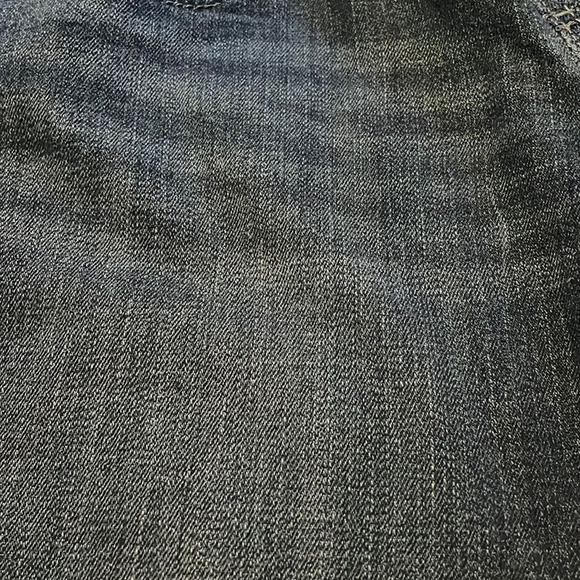 Indigo Blue maternity cropped soft stretch pouch for growing tummy - Picture 3 of 4